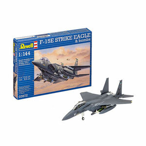 Plastic ModelKit lietadlo 03972 - F-15E Strike Eagle & Bombs (1:144)
