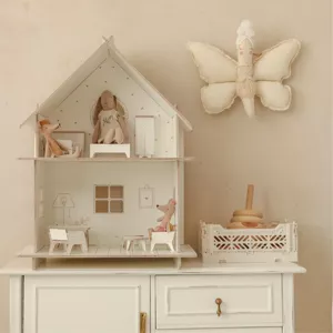Detský drevený domček pre bábiky s nábytkom