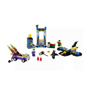 LEGO BATMAN 2210753 Joker ™ útočí na Batcave - poškodený obal